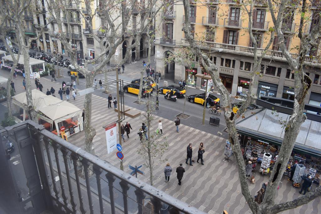 Hostal Mimi Las Ramblas Barcelona Exterior photo